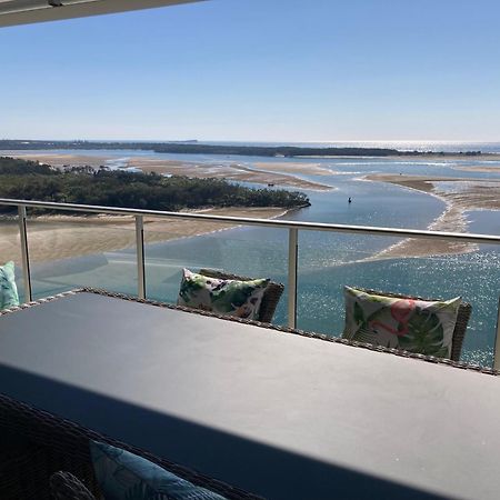 Waves Maroochy River マルーチードール エクステリア 写真