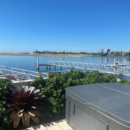 Waves Maroochy River マルーチードール エクステリア 写真
