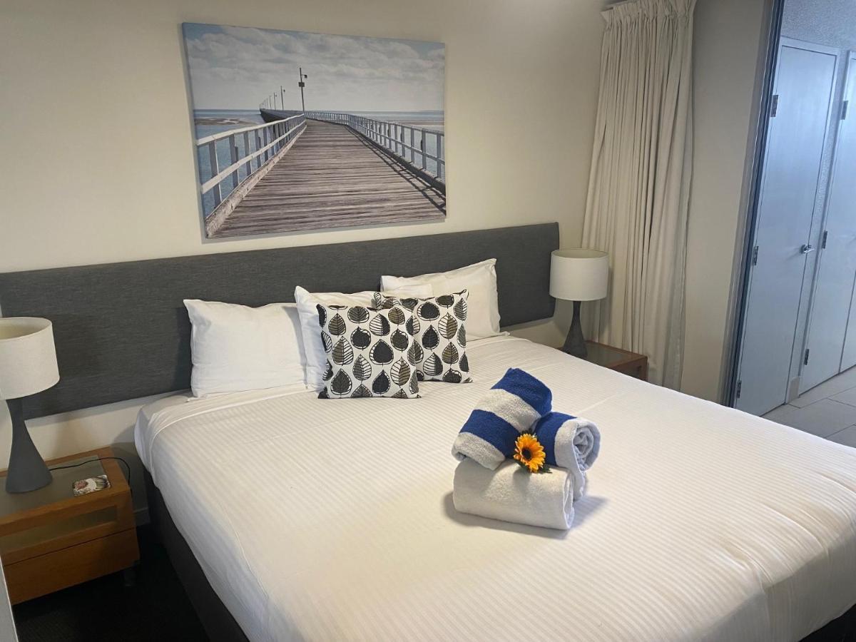 Waves Maroochy River マルーチードール エクステリア 写真